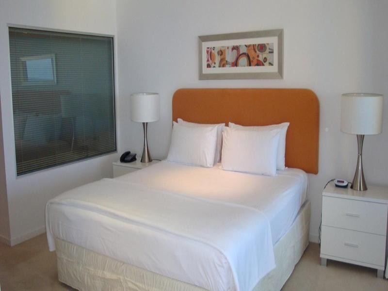 1802/89 ‘The Wave’, Surf Parade, Broadbeach QLD 4218