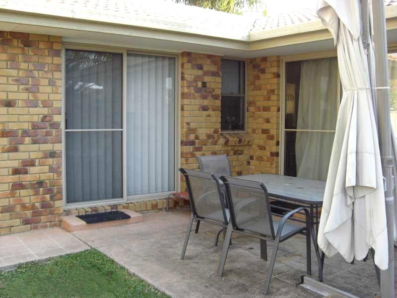 12 Marscay Avenue, Varsity Lakes QLD 4227