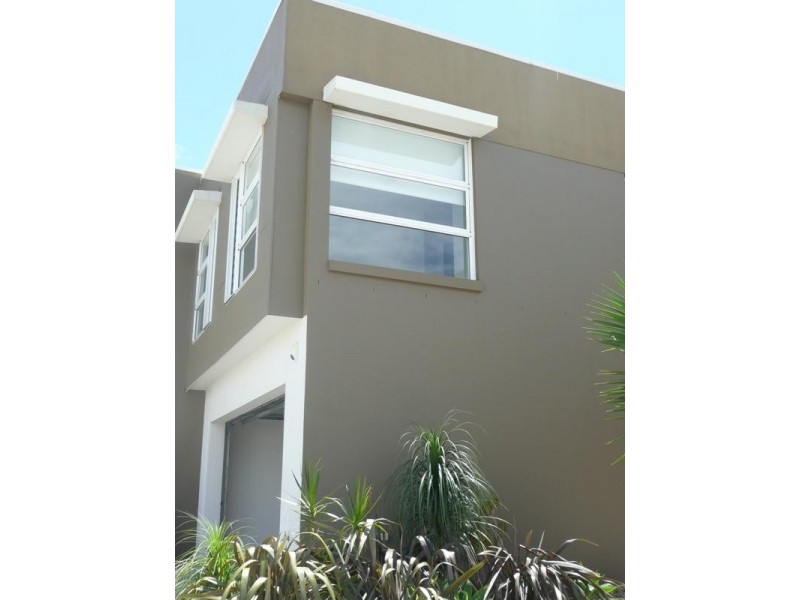 Varsity Lakes QLD 4227