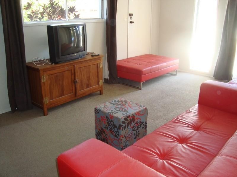 18 Havana Key, Broadbeach Waters QLD 4218