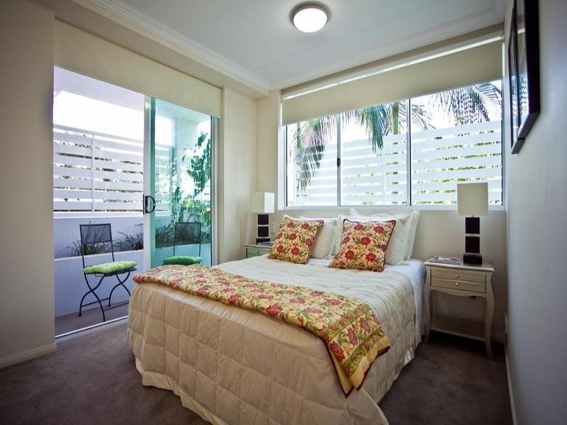 2/5 ‘Reflections On The Park’ Aruma Street, Chevron Island QLD 4217