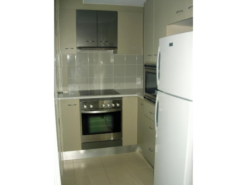 1/15 Wharf Road, Surfers Paradise QLD 4217