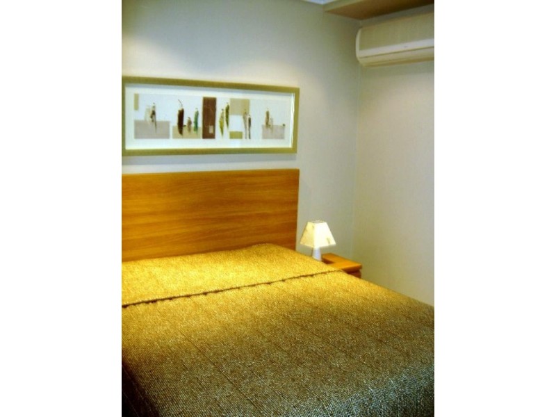 1/15 Wharf Road, Surfers Paradise QLD 4217