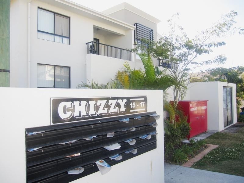 13/15 Lloyd Street, Southport QLD 4215