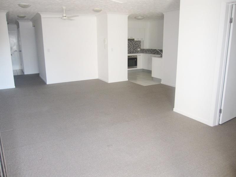 21/15 Lloyd Street, Southport QLD 4215