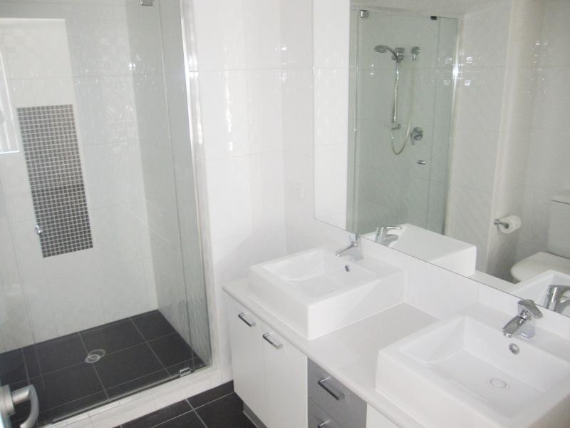 21/15 Lloyd Street, Southport QLD 4215