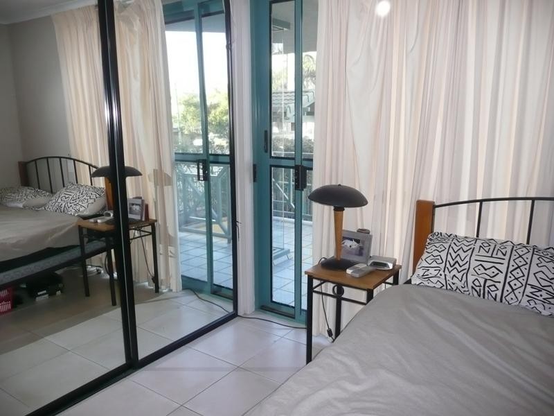 Broadbeach QLD 4218