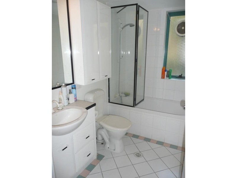Broadbeach QLD 4218