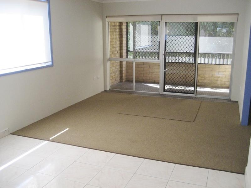 6/21 First Avenue, Broadbeach QLD 4218