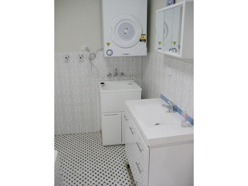 6/21 First Avenue, Broadbeach QLD 4218