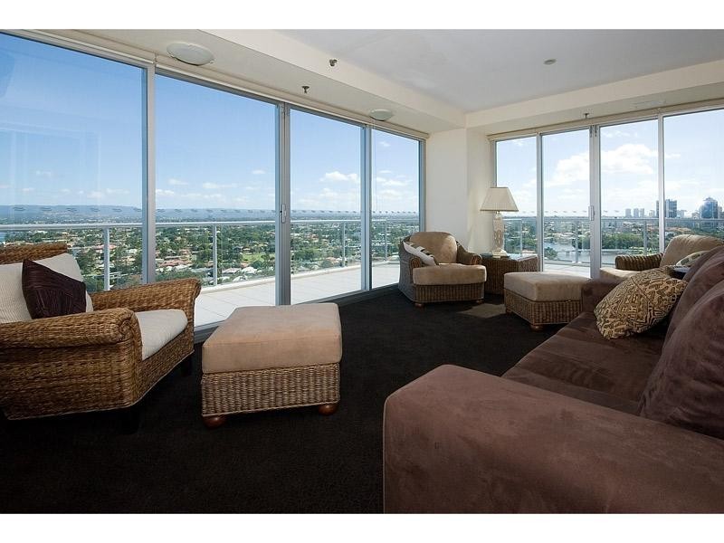 63 ‘The Pinnacle’ 2894 Gold Coast Highway, Surfers Paradise QLD 4217