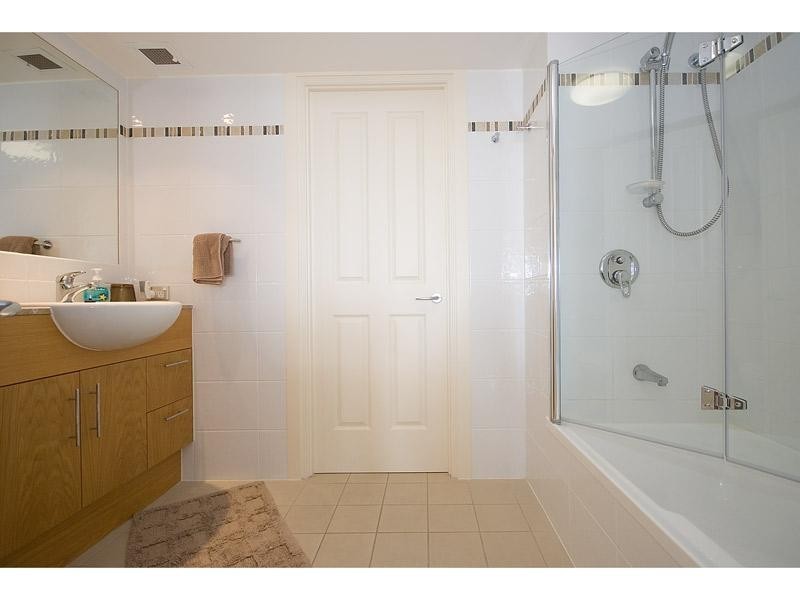 63 ‘The Pinnacle’ 2894 Gold Coast Highway, Surfers Paradise QLD 4217