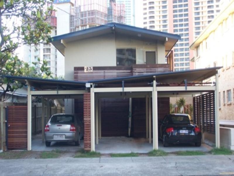 2/25 Thornton Street, Surfers Paradise QLD 4217