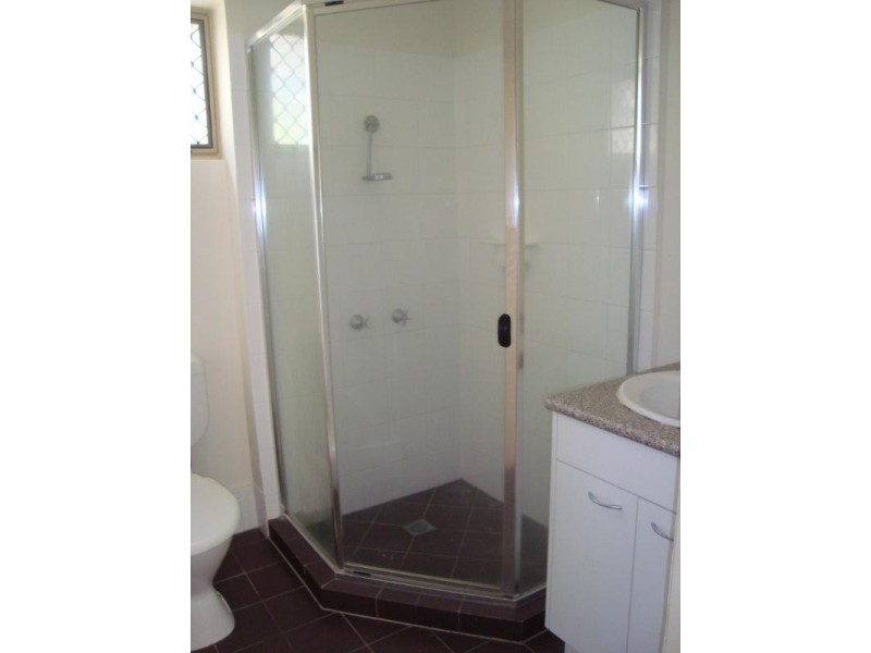 2/25 Thornton Street, Surfers Paradise QLD 4217