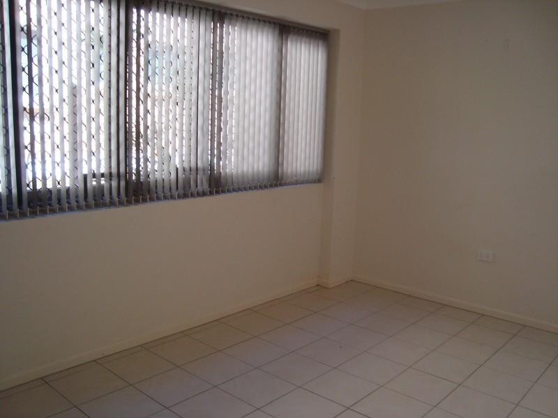 2/25 Thornton Street, Surfers Paradise QLD 4217