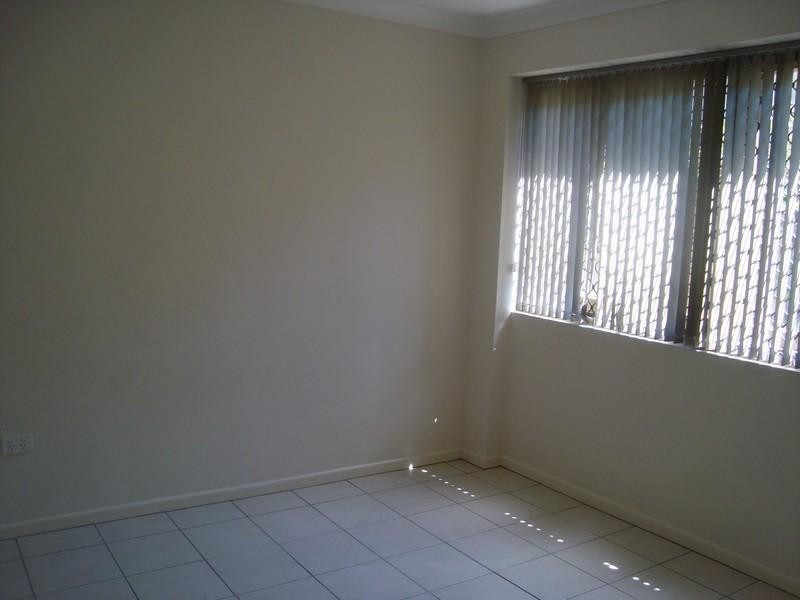 2/25 Thornton Street, Surfers Paradise QLD 4217