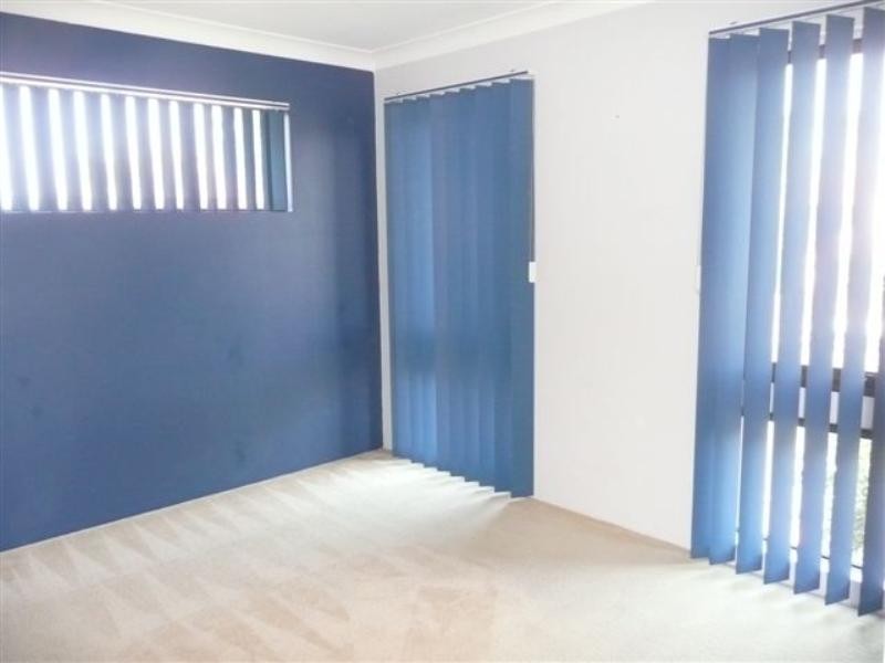 Clear Island Waters QLD 4226