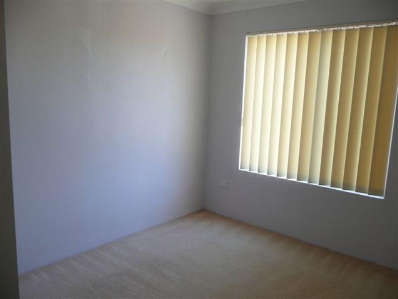 Clear Island Waters QLD 4226