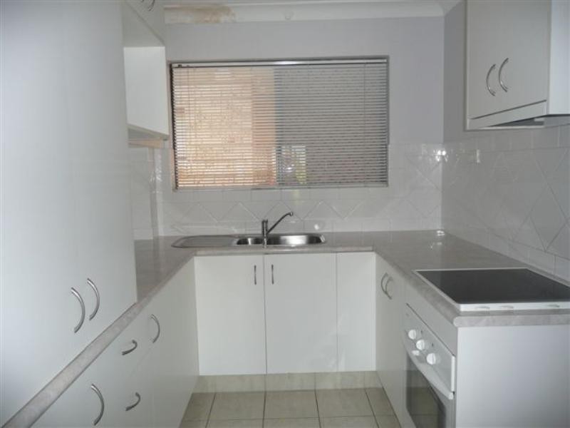 Clear Island Waters QLD 4226