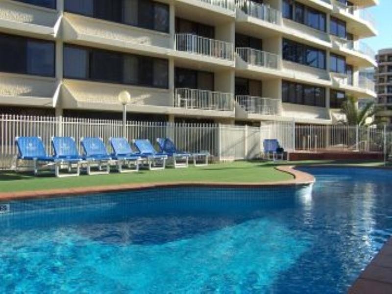 38 ‘Breakers North’ 50 Old Burleigh Road, Surfers Paradise QLD 4217