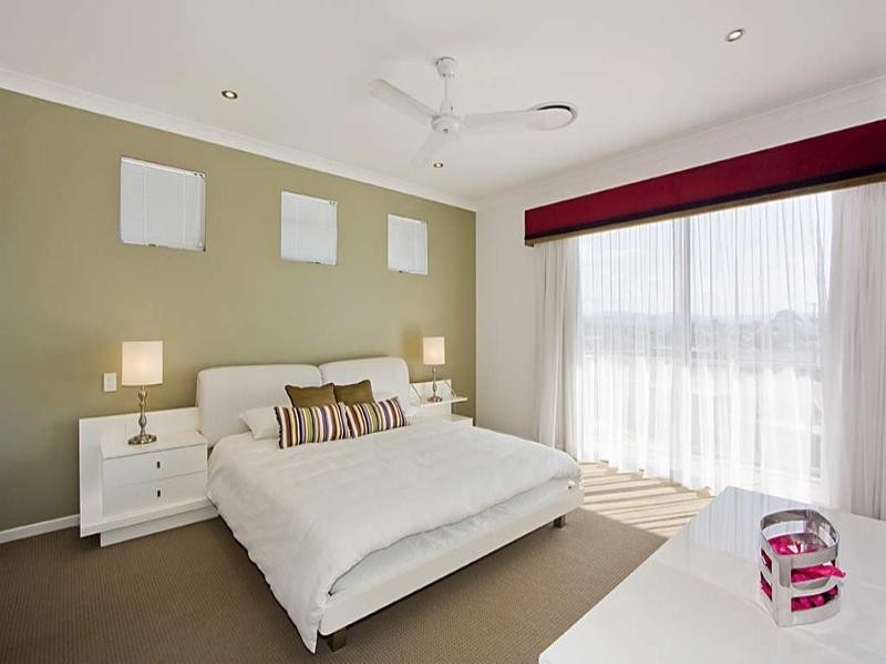 30 ‘Seabay Apartments’, Stephens Street, Burleigh Heads QLD 4220