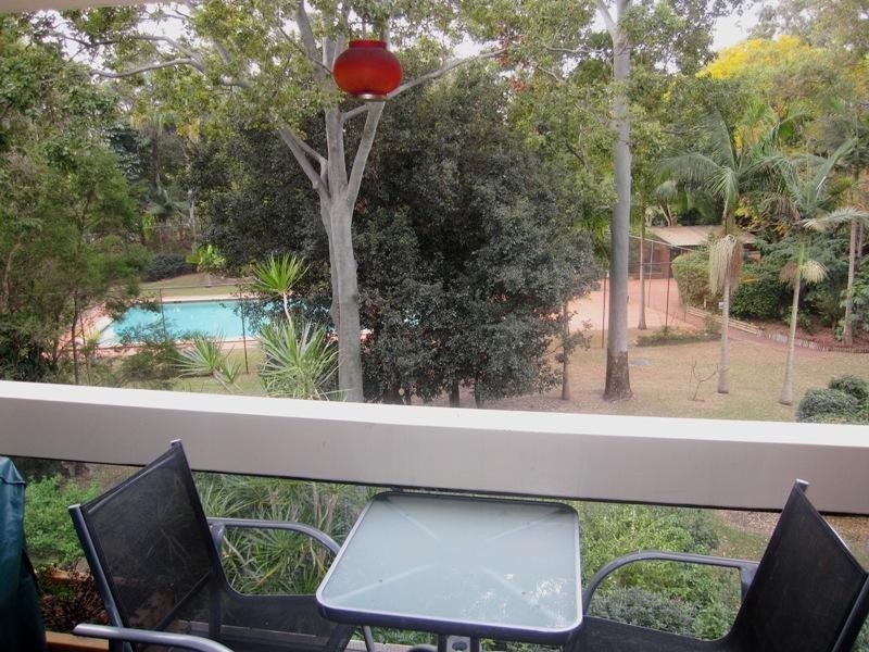 11/22 Rudd Street, Broadbeach Waters QLD 4218