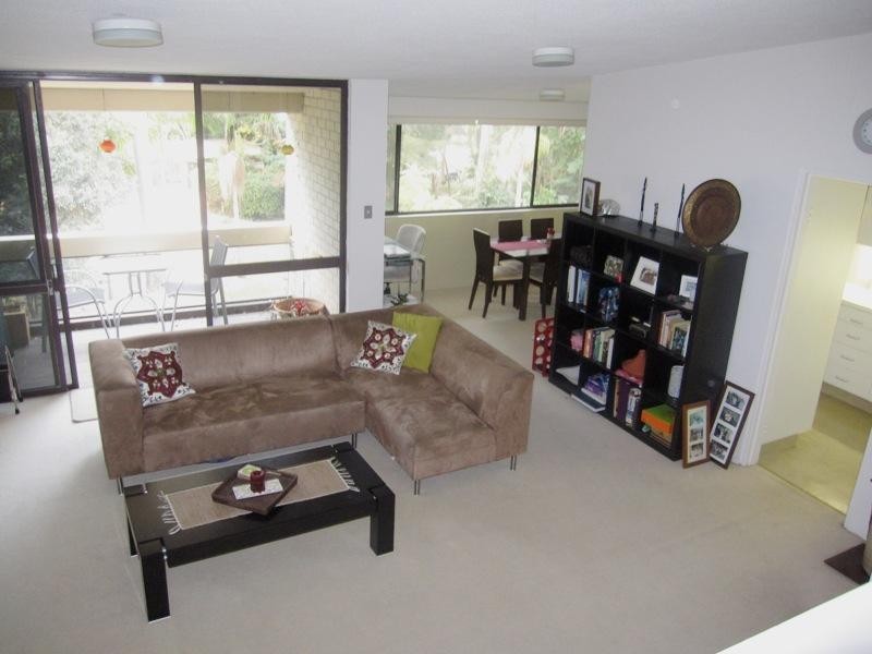 11/22 Rudd Street, Broadbeach Waters QLD 4218