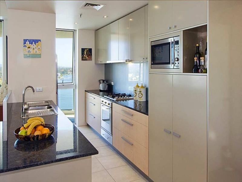 Unit 33, 40 Riverview Parade, Surfers Paradise QLD 4217