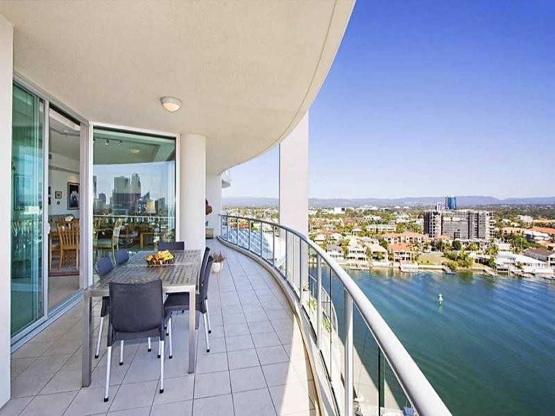 Unit 33, 40 Riverview Parade, Surfers Paradise QLD 4217