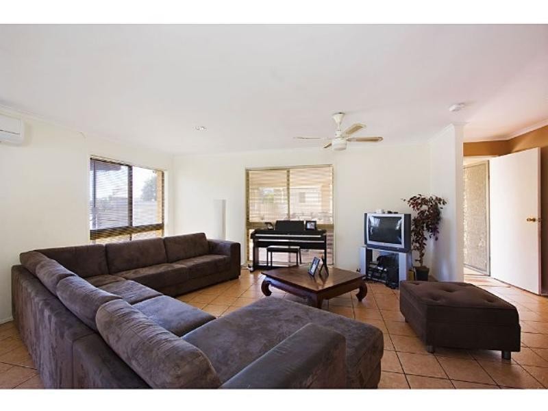 Broadbeach Waters QLD 4218