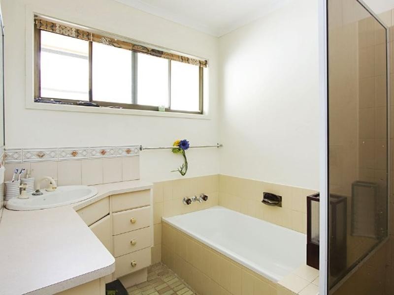 Broadbeach Waters QLD 4218