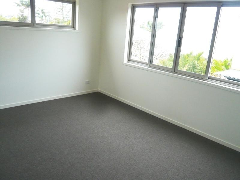 1/41 Dolphin Avenue, Mermaid Beach QLD 4218