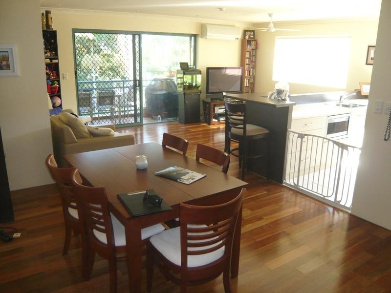 19/12 Monte Carlo Avenue, Broadbeach QLD 4218