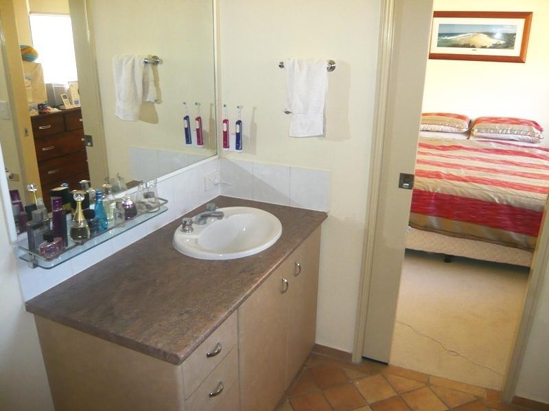 19/12 Monte Carlo Avenue, Broadbeach QLD 4218