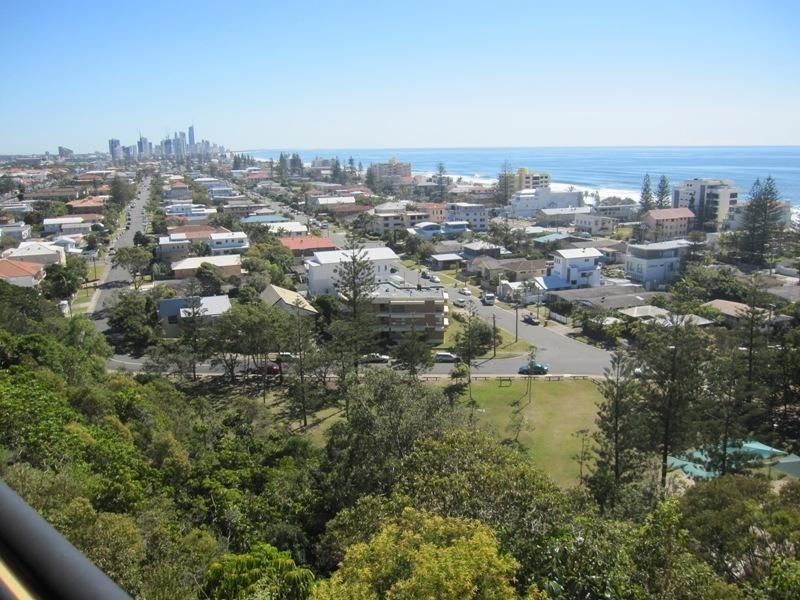 1 Great Hall Drive, Miami QLD 4220