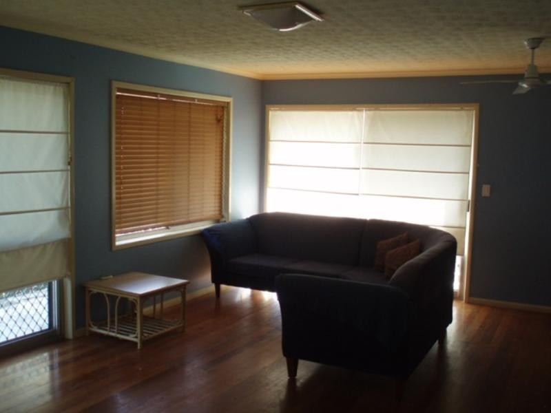 5 ‘Vaucluse’ 143 Surf Parade, Broadbeach QLD 4218