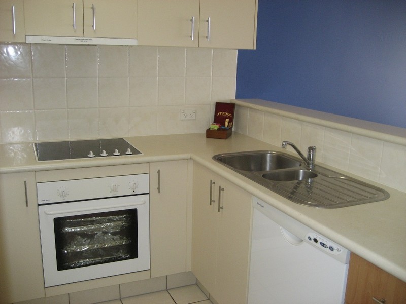 Broadbeach QLD 4218