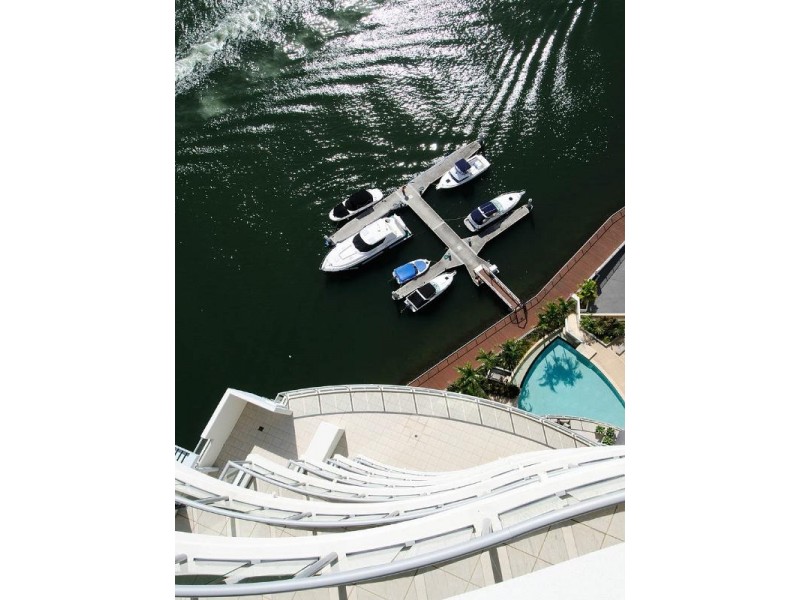 40 Riverview Parade, Surfers Paradise QLD 4217