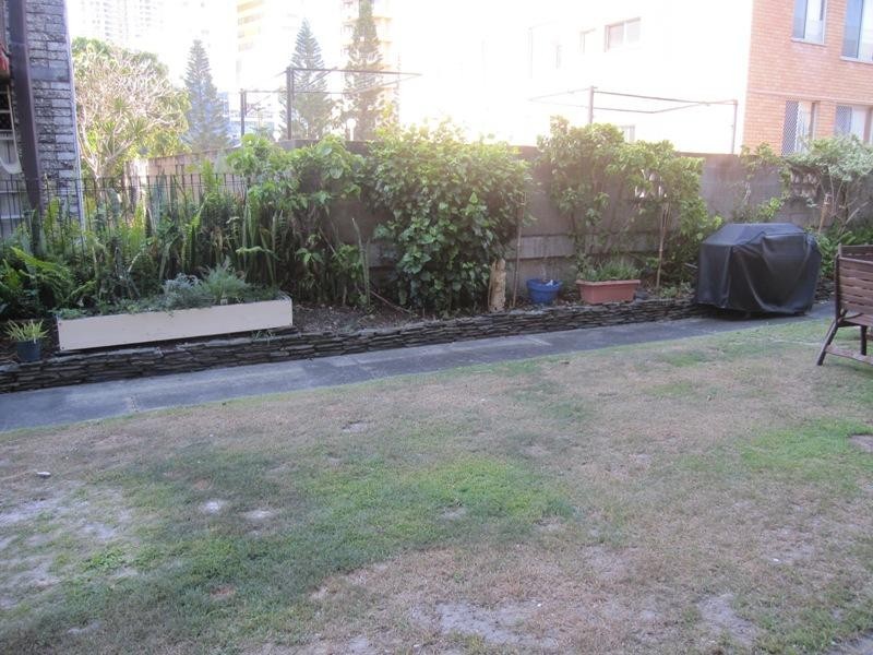 7/171 Old Burleigh Road, Broadbeach QLD 4218