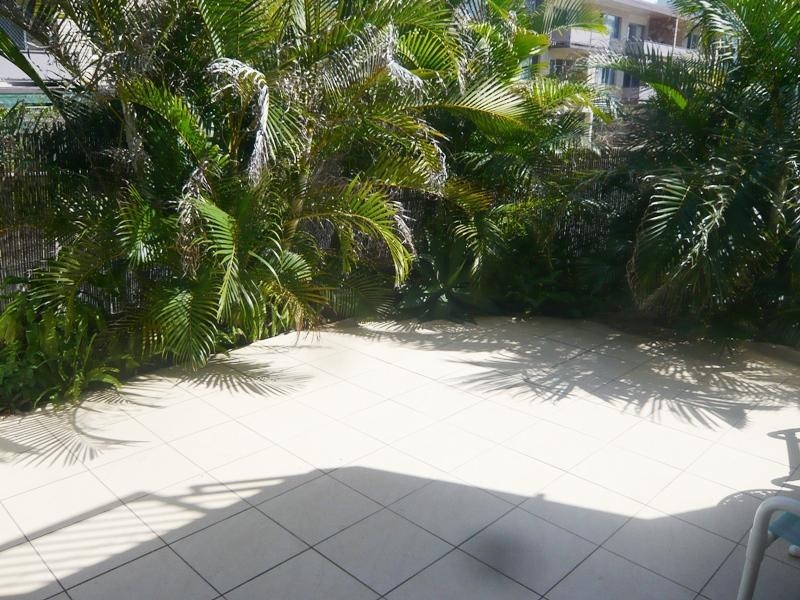 5/21-25 Old Burleigh Road, Surfers Paradise QLD 4217