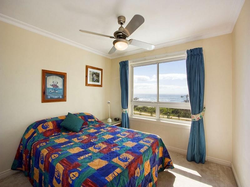 29/122 Old Burleigh Road, Broadbeach QLD 4218