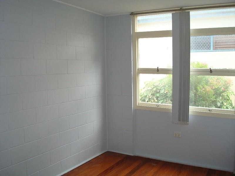 3/3 Margaret Avenue, Broadbeach QLD 4218