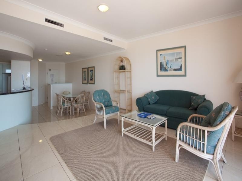 36 ‘Magic Mountain Apartments’ Great Hall Drive, Miami QLD 4220