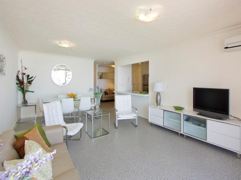 15D ‘Breakers North’, 50 Old Burleigh Road, Surfers Paradise QLD 4217