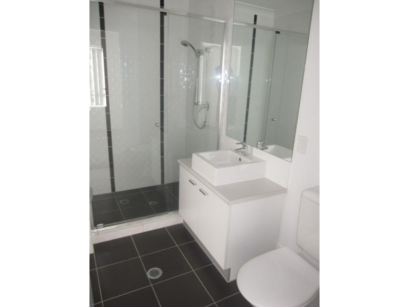 14/15 Lloyd Street, Southport QLD 4215