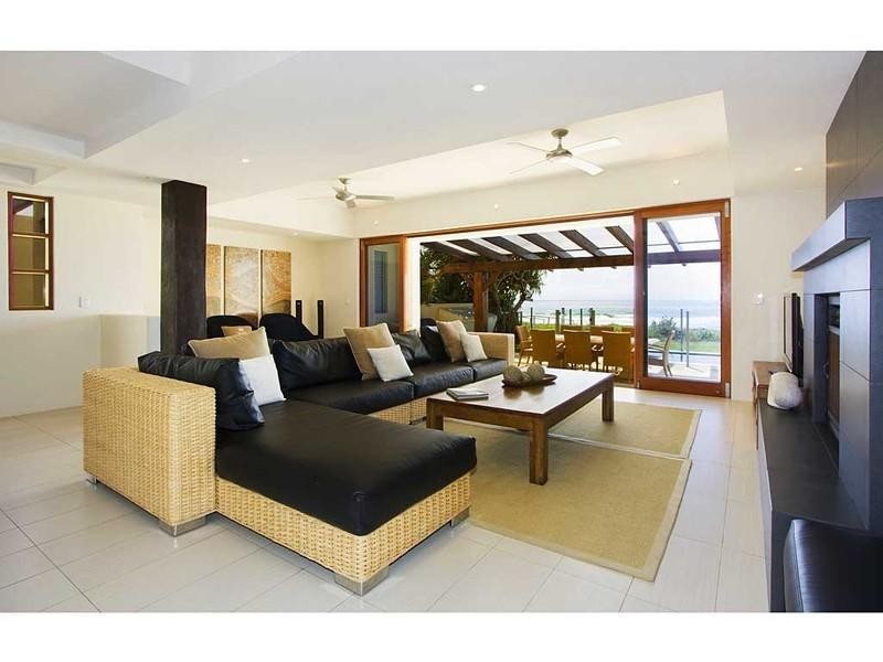 Mermaid Beach QLD 4218