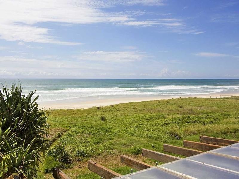 Mermaid Beach QLD 4218