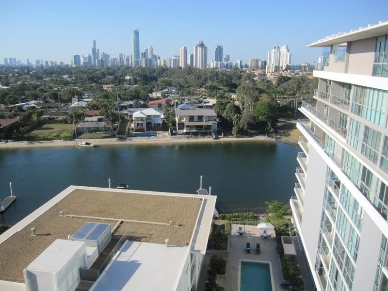2906/33 T E Peters Drive ‘Freshwater Point’, Broadbeach QLD 4218