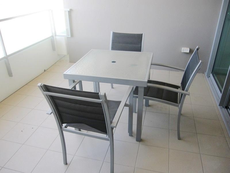 2906/33 T E Peters Drive ‘Freshwater Point’, Broadbeach QLD 4218