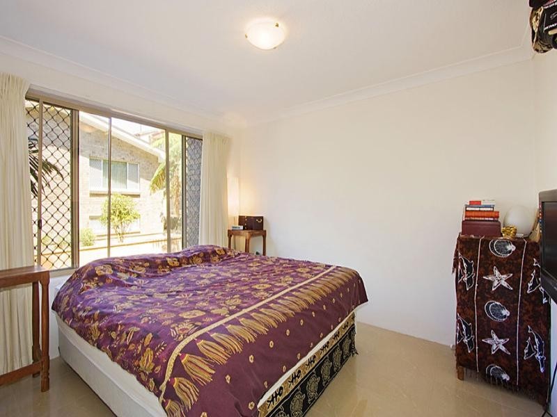 1 ‘Genoa Place’, 26 Genoa Street, Surfers Paradise QLD 4217